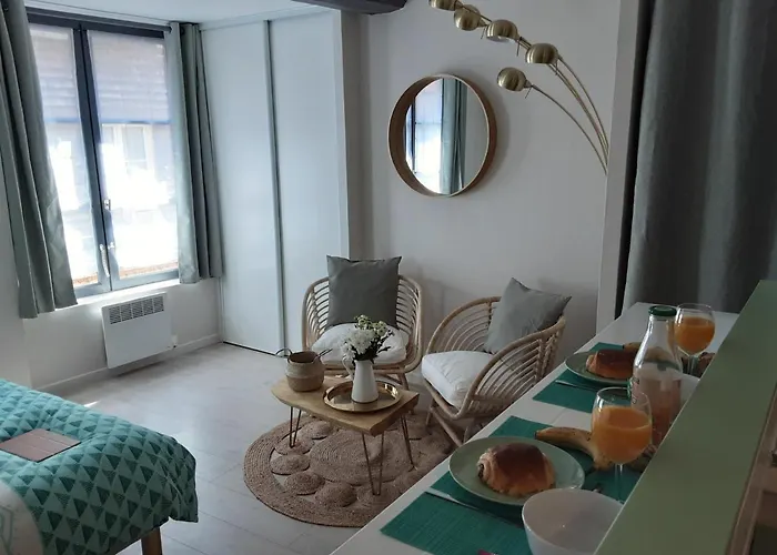 L Haute Du Gouverneur *